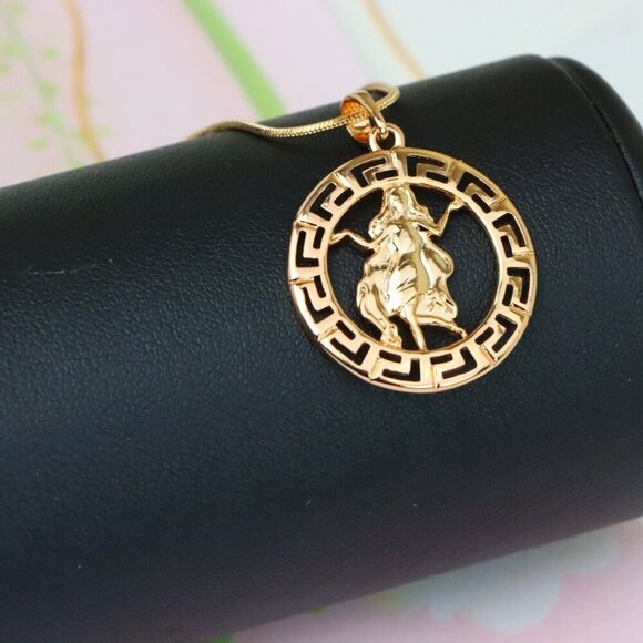 "Virgo Zodiac Pendant in Elegant Rose Gold with Fine Brass Craftwork, XPPT1333 - Picture 5 of 13